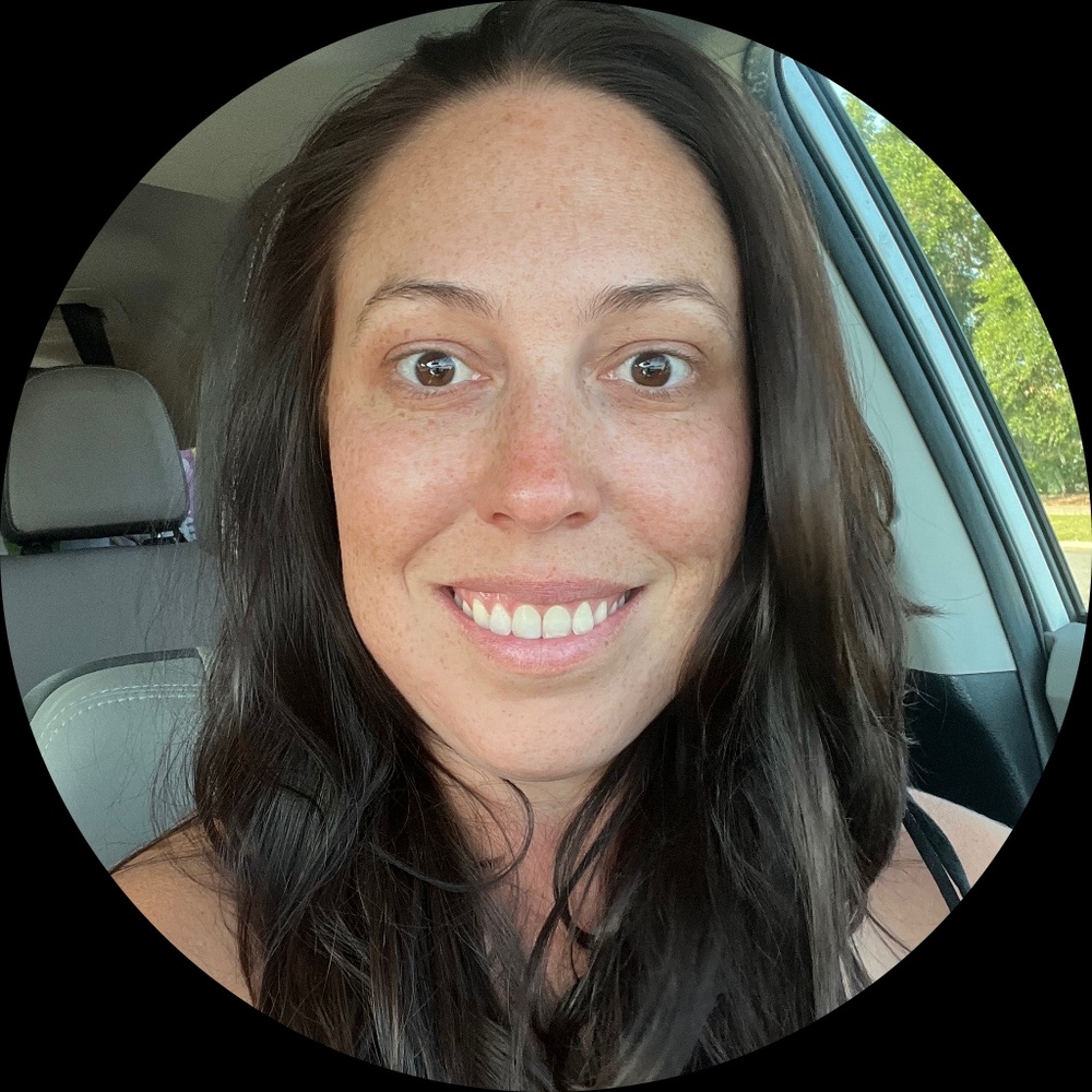 Meet your Posher, Caitlin